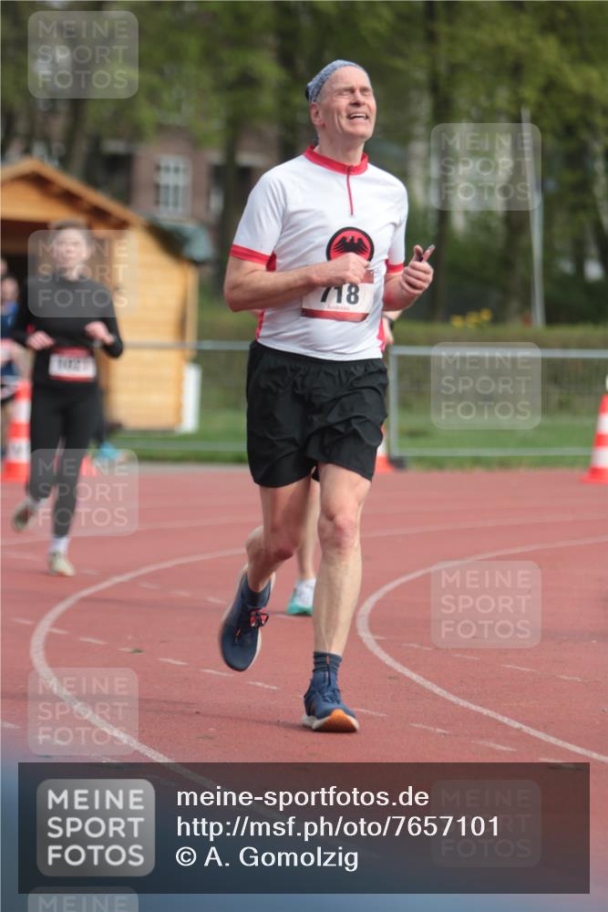 13.04.2025 - Hammer Lauf A. Gomolzig http://msf.ph/oto/7657101 13.04.2025 10:11:05 Ziel 648, 718, 792, 1021, 1903, 1961 meine-sportfotos.de