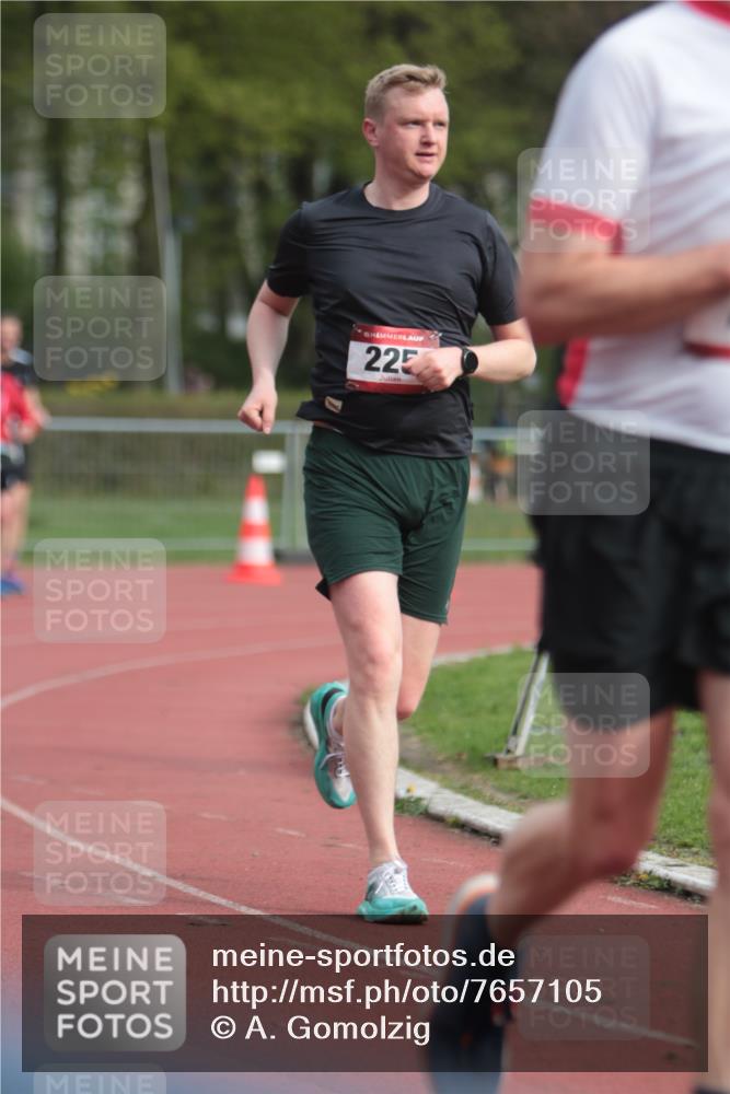 13.04.2025 - Hammer Lauf A. Gomolzig http://msf.ph/oto/7657105 13.04.2025 10:11:07 Ziel 627, 648, 792, 936, 1021, 1106, 1279, 1345, 1903 meine-sportfotos.de