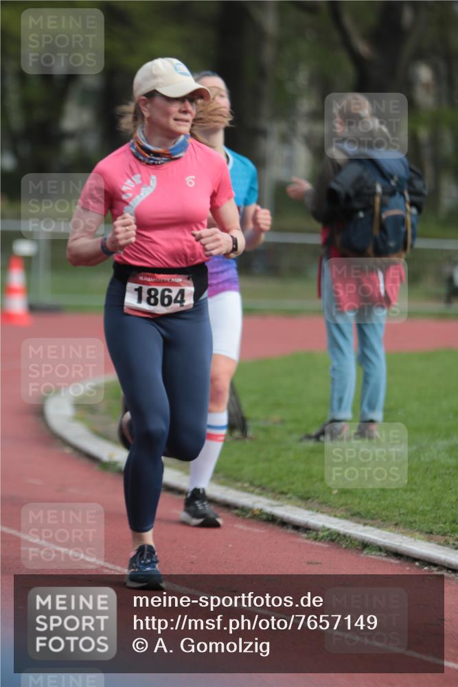 13.04.2025 - Hammer Lauf A. Gomolzig http://msf.ph/oto/7657149 13.04.2025 10:11:19 Ziel 430, 824, 953, 1801, 1849, 1864 meine-sportfotos.de
