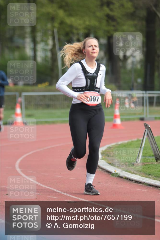 13.04.2025 - Hammer Lauf A. Gomolzig http://msf.ph/oto/7657199 13.04.2025 10:11:44 Ziel 131, 162, 249, 450, 520, 956, 1096, 1097, 1841 meine-sportfotos.de