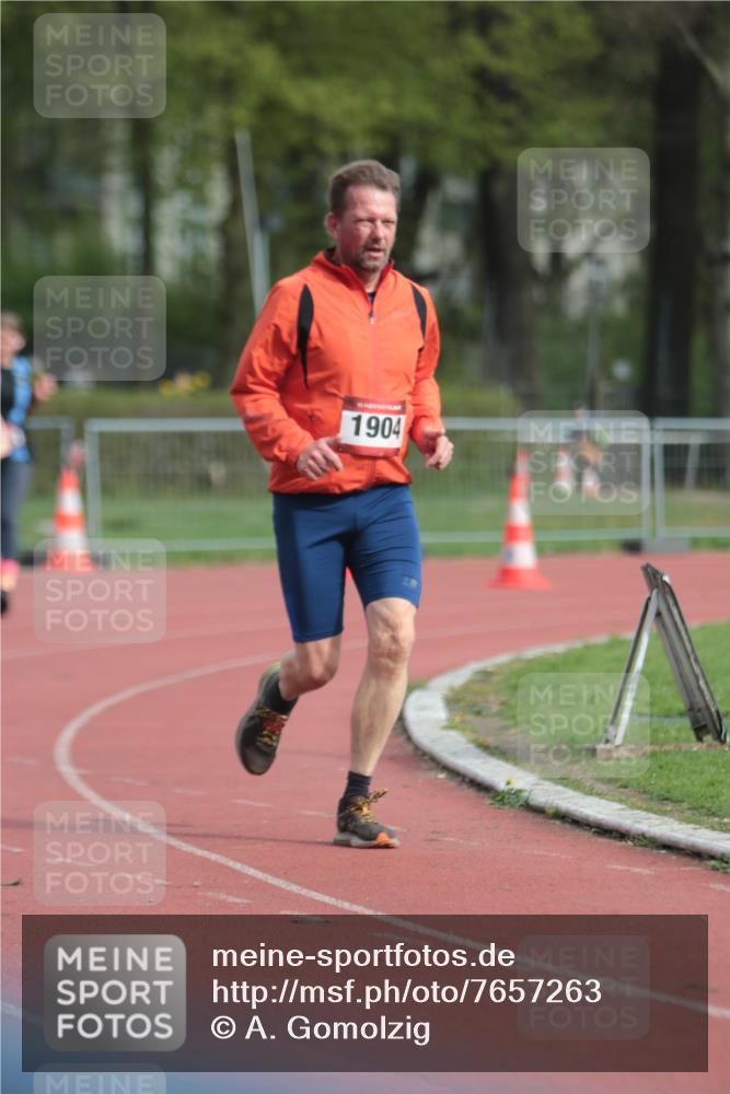 13.04.2025 - Hammer Lauf A. Gomolzig http://msf.ph/oto/7657263 13.04.2025 10:12:09 Ziel 904, 1059, 1060, 1099, 1904 meine-sportfotos.de