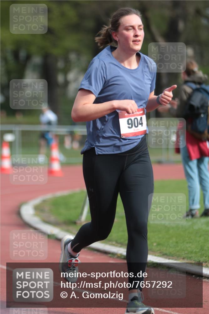 13.04.2025 - Hammer Lauf A. Gomolzig http://msf.ph/oto/7657292 13.04.2025 10:12:14 Ziel 150, 904, 1059, 1060, 1099 meine-sportfotos.de