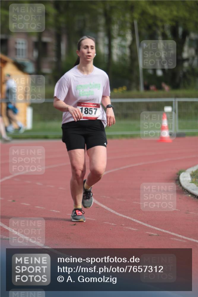 13.04.2025 - Hammer Lauf A. Gomolzig http://msf.ph/oto/7657312 13.04.2025 10:12:25 Ziel 1351, 1857 meine-sportfotos.de