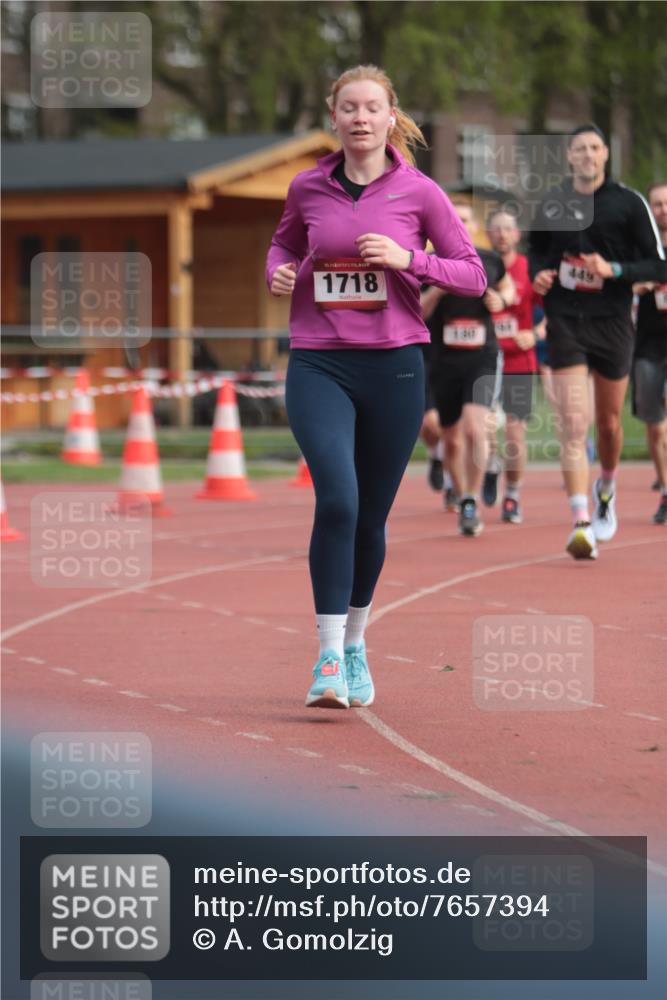 13.04.2025 - Hammer Lauf A. Gomolzig http://msf.ph/oto/7657394 13.04.2025 10:12:53 Ziel 180, 192, 449, 646, 647, 699, 839, 1718, 1794 meine-sportfotos.de