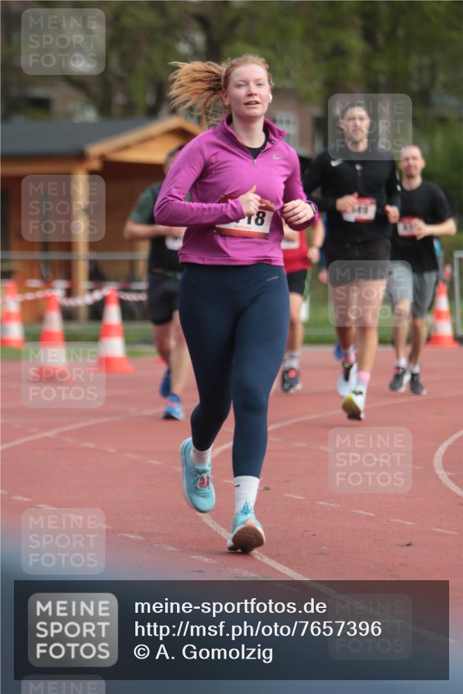 13.04.2025 - Hammer Lauf A. Gomolzig http://msf.ph/oto/7657396 13.04.2025 10:12:53 Ziel 180, 192, 449, 646, 647, 699, 839, 1718, 1794 meine-sportfotos.de