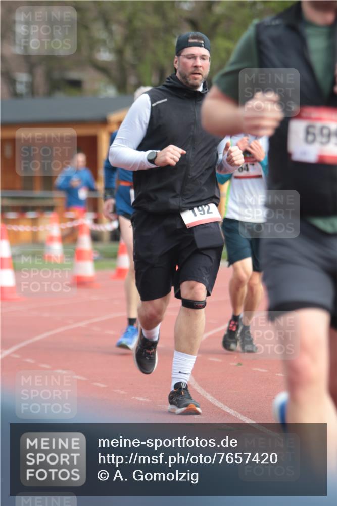 13.04.2025 - Hammer Lauf A. Gomolzig http://msf.ph/oto/7657420 13.04.2025 10:12:59 Ziel 180, 192, 449, 646, 647, 699, 839, 1782, 1794 meine-sportfotos.de