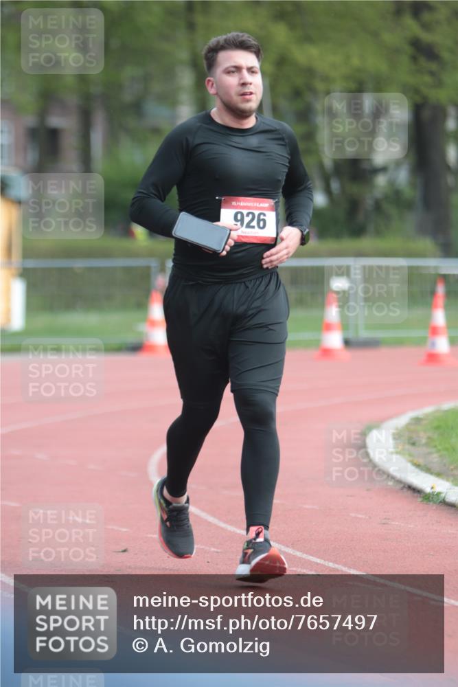 13.04.2025 - Hammer Lauf A. Gomolzig http://msf.ph/oto/7657497 13.04.2025 10:13:46 Ziel 550, 926 meine-sportfotos.de