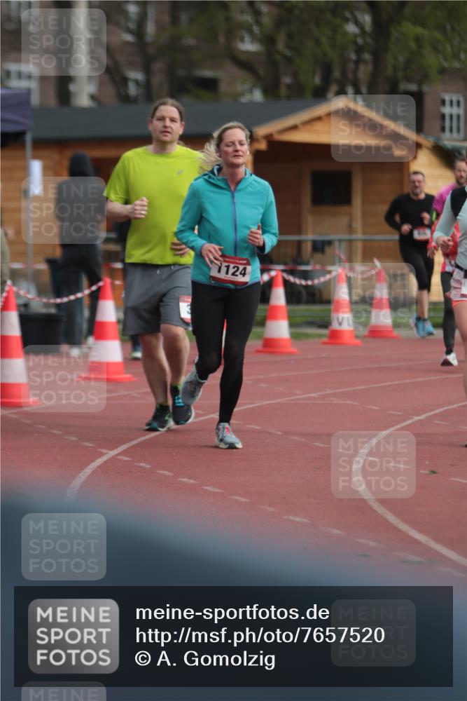13.04.2025 - Hammer Lauf A. Gomolzig http://msf.ph/oto/7657520 13.04.2025 10:13:59 Ziel 353, 544, 965, 994, 1019, 1124, 1924 meine-sportfotos.de