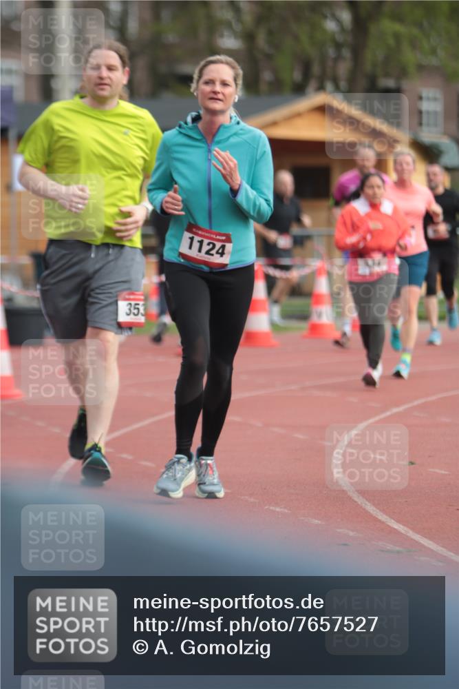 13.04.2025 - Hammer Lauf A. Gomolzig http://msf.ph/oto/7657527 13.04.2025 10:14:00 Ziel 212, 353, 544, 600, 965, 994, 1019, 1124, 1924 meine-sportfotos.de