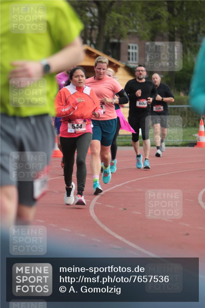 13.04.2025 - Hammer Lauf A. Gomolzig http://msf.ph/oto/7657536 13.04.2025 10:14:03 Ziel 212, 326, 353, 544, 600, 965, 994, 1019, 1124, 1924 meine-sportfotos.de