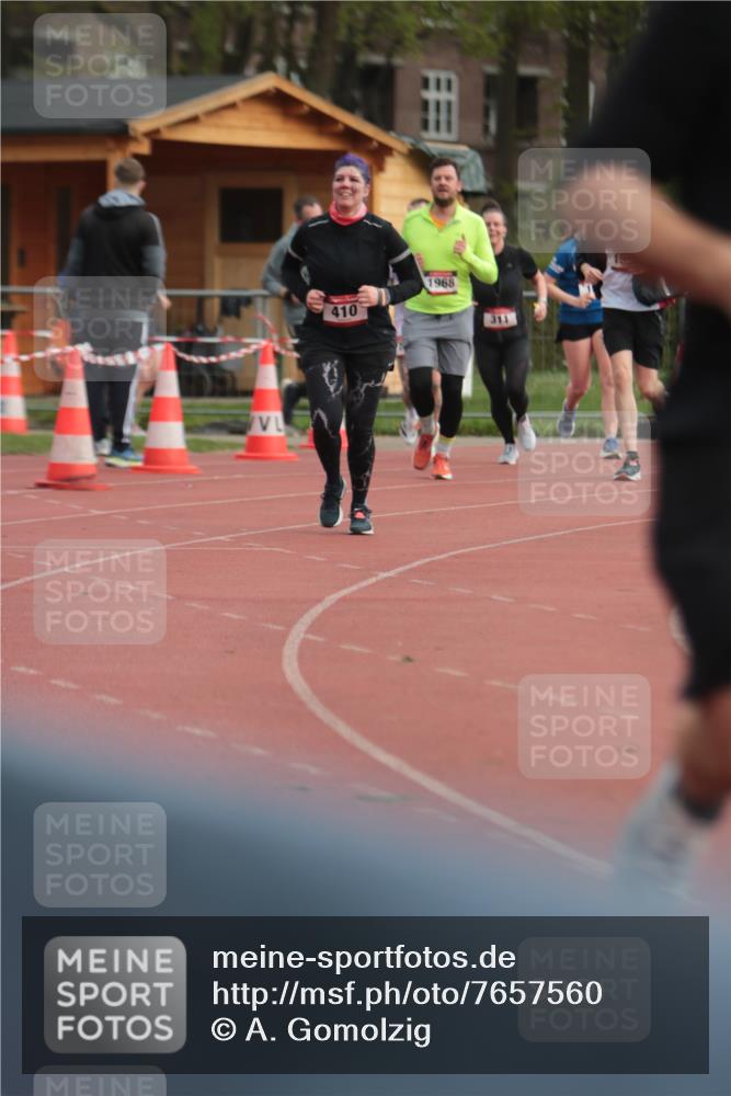 13.04.2025 - Hammer Lauf A. Gomolzig http://msf.ph/oto/7657560 13.04.2025 10:14:12 Ziel 311, 326, 410, 574, 772, 1588, 1968 meine-sportfotos.de