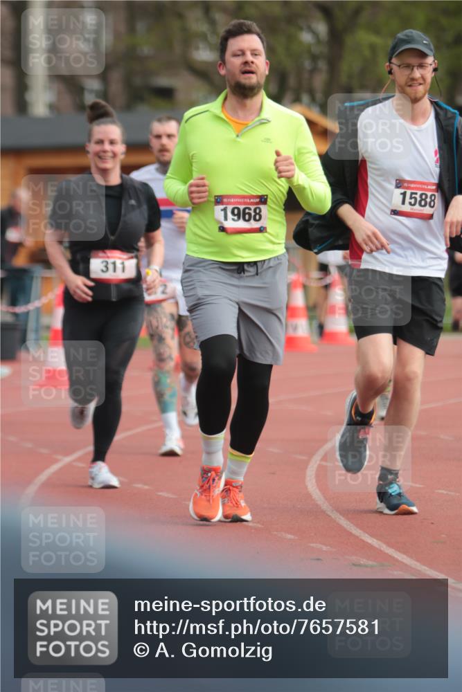 13.04.2025 - Hammer Lauf A. Gomolzig http://msf.ph/oto/7657581 13.04.2025 10:14:19 Ziel 151, 311, 410, 574, 772, 1588, 1778, 1968, 1988 meine-sportfotos.de