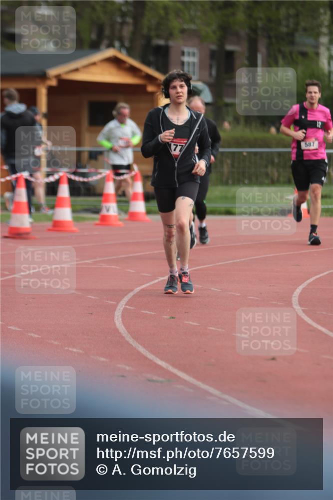 13.04.2025 - Hammer Lauf A. Gomolzig http://msf.ph/oto/7657599 13.04.2025 10:14:24 Ziel 136, 269, 587, 1778 meine-sportfotos.de