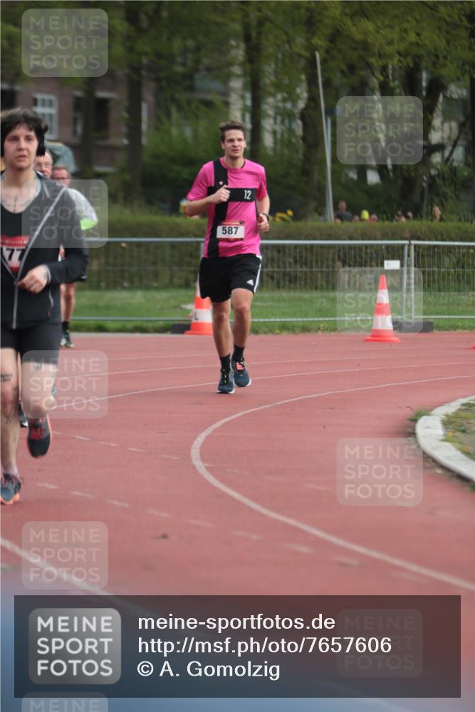 13.04.2025 - Hammer Lauf A. Gomolzig http://msf.ph/oto/7657606 13.04.2025 10:14:25 Ziel 136, 157, 269, 587, 605, 1778 meine-sportfotos.de