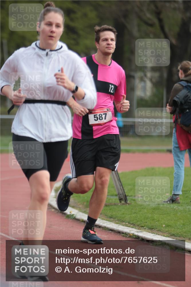 13.04.2025 - Hammer Lauf A. Gomolzig http://msf.ph/oto/7657625 13.04.2025 10:14:30 Ziel 136, 146, 157, 269, 537, 587, 605 meine-sportfotos.de