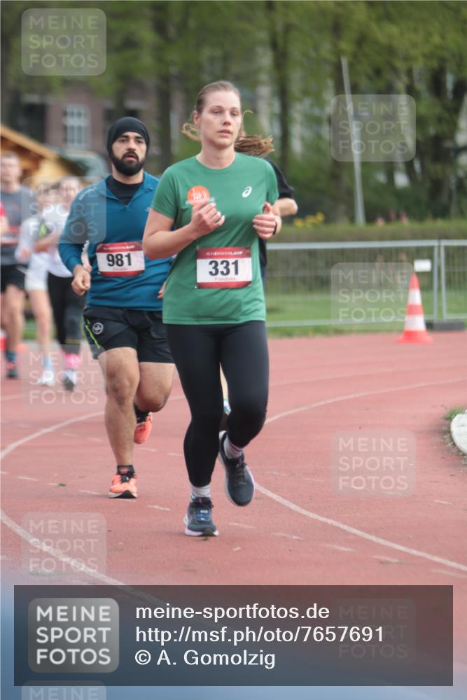 13.04.2025 - Hammer Lauf A. Gomolzig http://msf.ph/oto/7657691 13.04.2025 10:14:52 Ziel 254, 291, 331, 525, 526, 676, 906, 962, 981, 1920, 1982, 1986, 1990 meine-sportfotos.de