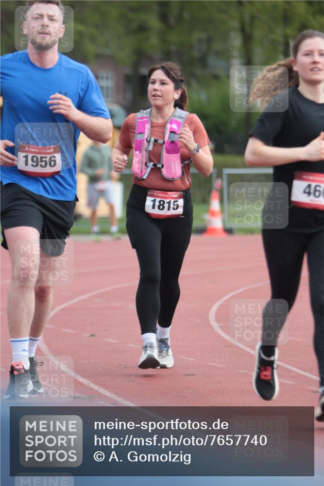 13.04.2025 - Hammer Lauf A. Gomolzig http://msf.ph/oto/7657740 13.04.2025 10:15:08 Ziel 460, 472, 976, 1792, 1815, 1927, 1928, 1956 meine-sportfotos.de