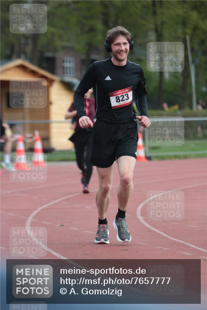 13.04.2025 - Hammer Lauf A. Gomolzig http://msf.ph/oto/7657777 13.04.2025 10:15:23 Ziel 149, 776, 823, 1147 meine-sportfotos.de