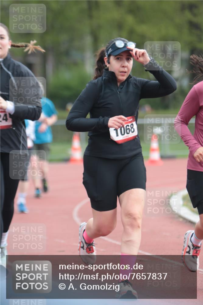 13.04.2025 - Hammer Lauf A. Gomolzig http://msf.ph/oto/7657837 13.04.2025 10:15:48 Ziel 110, 209, 853, 1068, 1183, 1223, 1224 meine-sportfotos.de