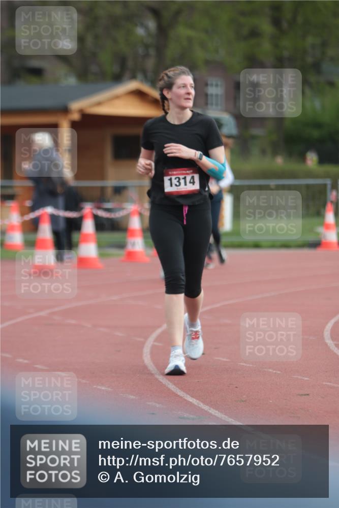 13.04.2025 - Hammer Lauf A. Gomolzig http://msf.ph/oto/7657952 13.04.2025 10:16:13 Ziel 725, 1076, 1314 meine-sportfotos.de