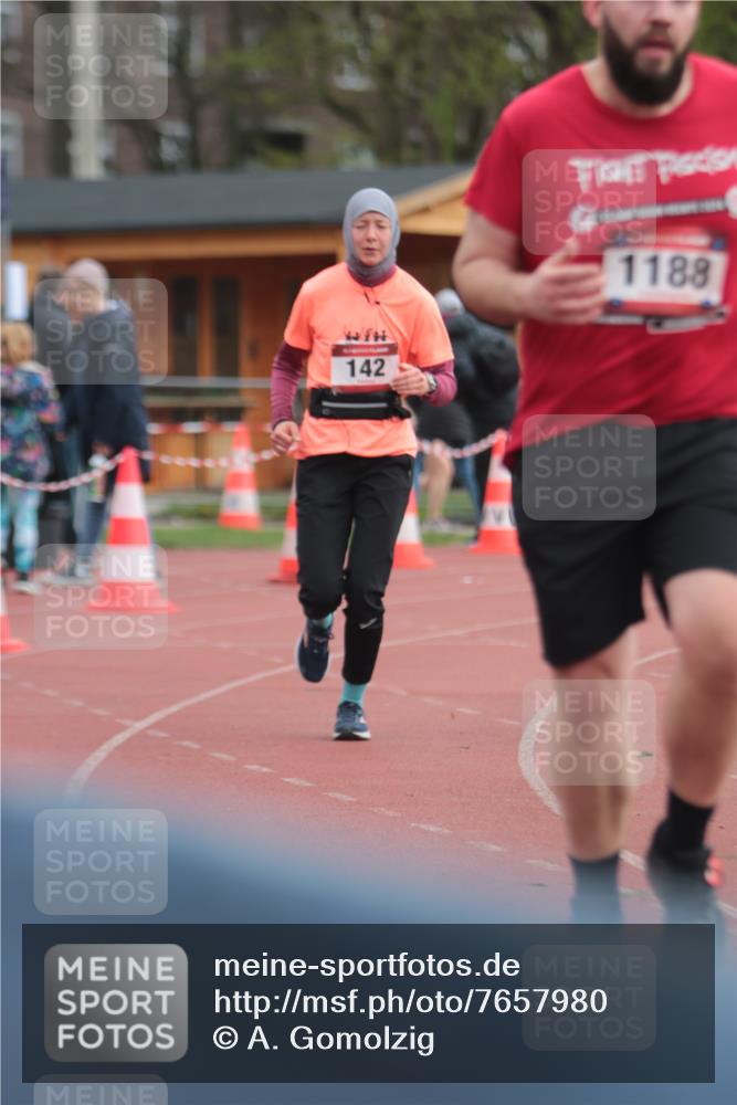 13.04.2025 - Hammer Lauf A. Gomolzig http://msf.ph/oto/7657980 13.04.2025 10:16:26 Ziel 142, 1188 meine-sportfotos.de