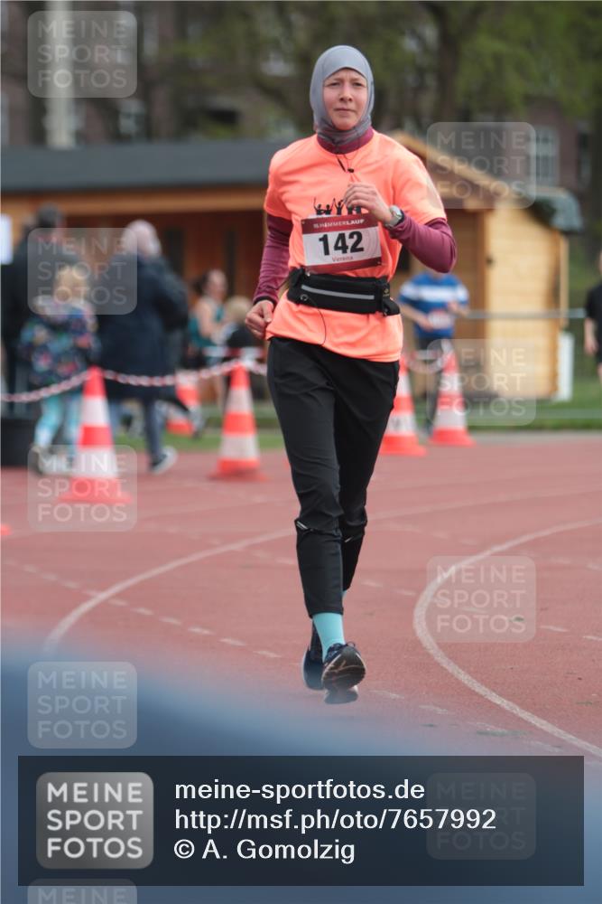 13.04.2025 - Hammer Lauf A. Gomolzig http://msf.ph/oto/7657992 13.04.2025 10:16:28 Ziel 142 meine-sportfotos.de