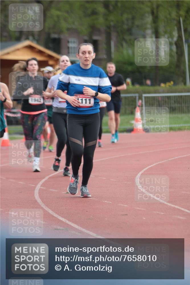 13.04.2025 - Hammer Lauf A. Gomolzig http://msf.ph/oto/7658010 13.04.2025 10:16:38 Ziel 116, 560, 1095, 1111, 1162, 1271, 1830 meine-sportfotos.de