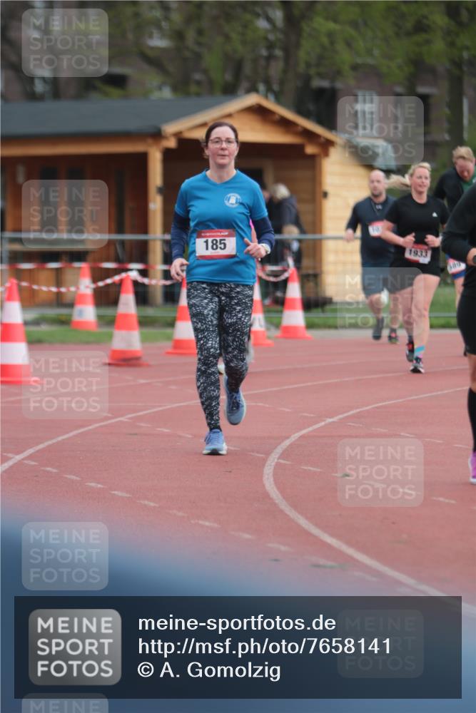 13.04.2025 - Hammer Lauf A. Gomolzig http://msf.ph/oto/7658141 13.04.2025 10:17:29 Ziel 185, 715, 760, 896, 946, 1933, 1936 meine-sportfotos.de