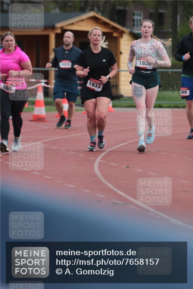 13.04.2025 - Hammer Lauf A. Gomolzig http://msf.ph/oto/7658157 13.04.2025 10:17:33 Ziel 185, 589, 760, 896, 946, 1024, 1933, 1936 meine-sportfotos.de