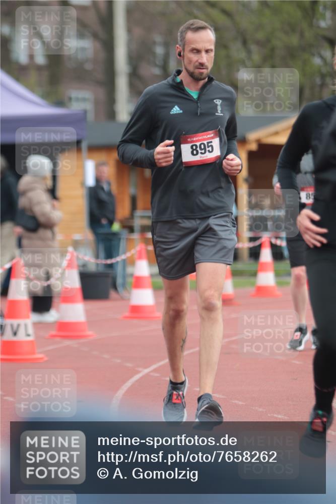 13.04.2025 - Hammer Lauf A. Gomolzig http://msf.ph/oto/7658262 13.04.2025 10:18:07 Ziel 580, 856, 895, 1053, 1054 meine-sportfotos.de