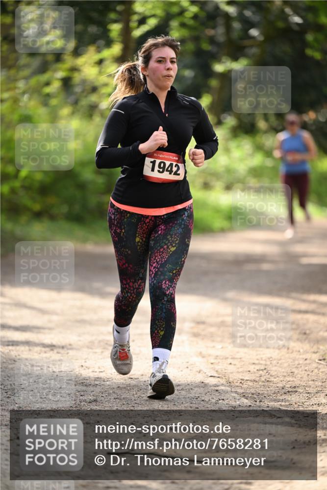 13.04.2025 - Hammer Lauf Dr. Thomas Lammeyer http://msf.ph/oto/7658281 13.04.2025 10:46:02 Laufen 15, 1942 meine-sportfotos.de