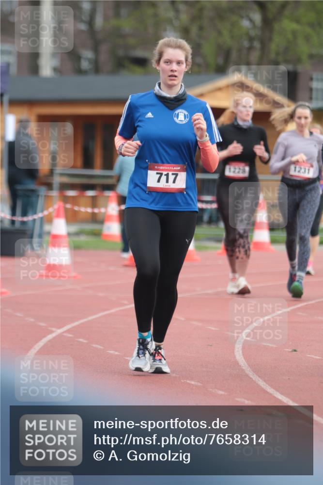 13.04.2025 - Hammer Lauf A. Gomolzig http://msf.ph/oto/7658314 13.04.2025 10:18:30 Ziel 184, 345, 349, 717, 1228, 1231 meine-sportfotos.de