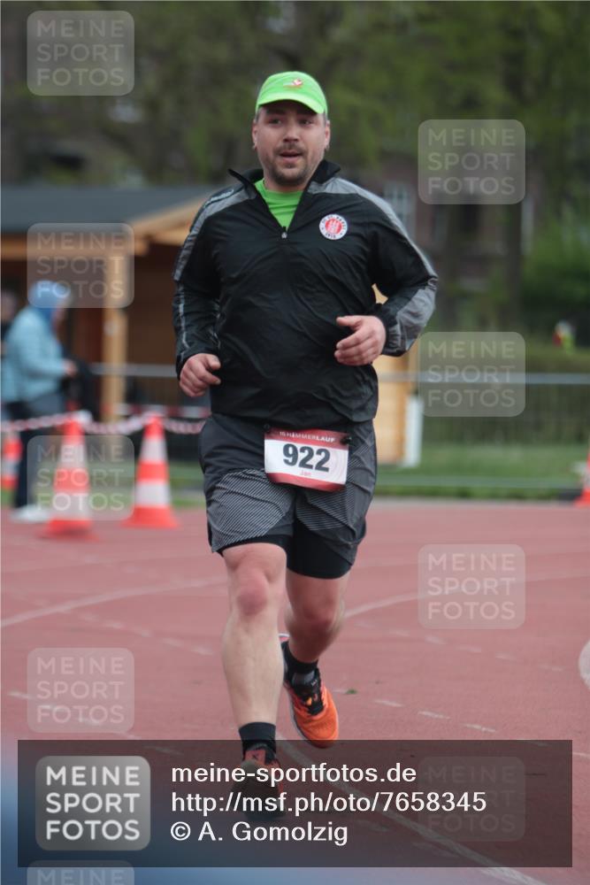 13.04.2025 - Hammer Lauf A. Gomolzig http://msf.ph/oto/7658345 13.04.2025 10:18:44 Ziel 922 meine-sportfotos.de