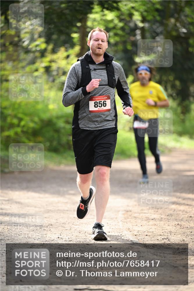 13.04.2025 - Hammer Lauf Dr. Thomas Lammeyer http://msf.ph/oto/7658417 13.04.2025 10:47:28 Laufen 15, 856 meine-sportfotos.de