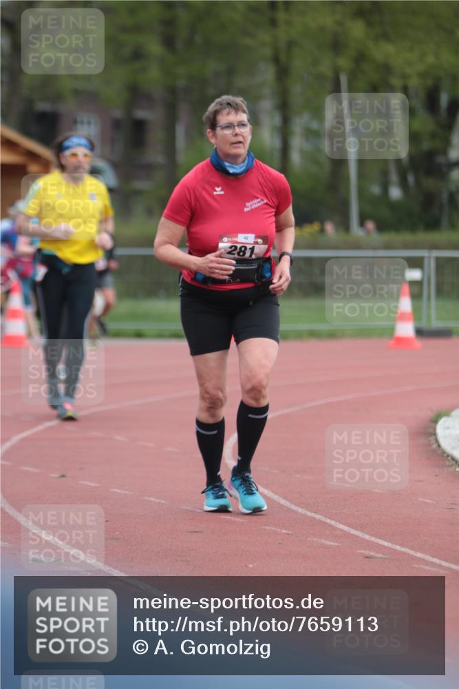 13.04.2025 - Hammer Lauf A. Gomolzig http://msf.ph/oto/7659113 13.04.2025 10:20:23 Ziel 281, 1732, 1733, 1908, 1910 meine-sportfotos.de