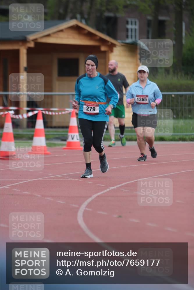 13.04.2025 - Hammer Lauf A. Gomolzig http://msf.ph/oto/7659177 13.04.2025 10:21:02 Ziel 1365 meine-sportfotos.de