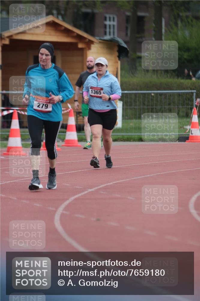 13.04.2025 - Hammer Lauf A. Gomolzig http://msf.ph/oto/7659180 13.04.2025 10:21:03 Ziel 1365 meine-sportfotos.de