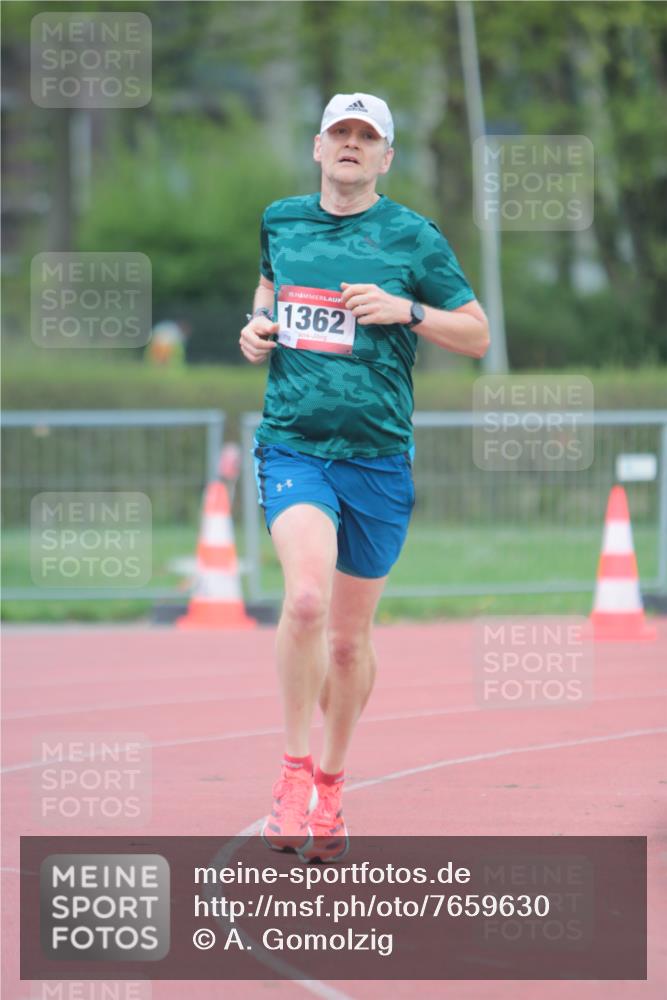 13.04.2025 - Hammer Lauf A. Gomolzig http://msf.ph/oto/7659630 13.04.2025 10:27:27 Ziel 1362 meine-sportfotos.de