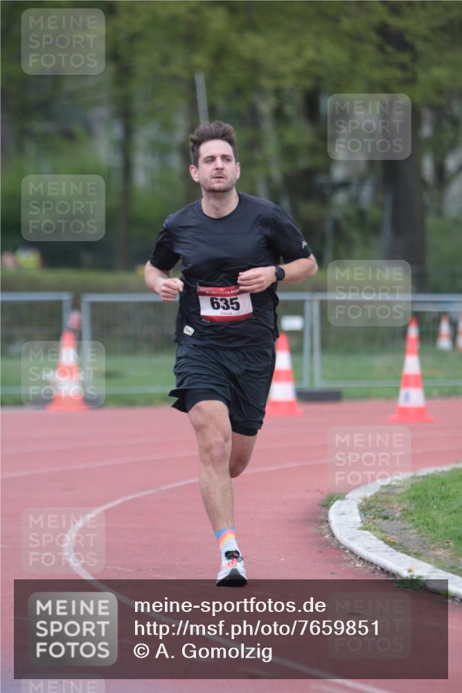 13.04.2025 - Hammer Lauf A. Gomolzig http://msf.ph/oto/7659851 13.04.2025 10:30:16 Ziel 586, 635 meine-sportfotos.de