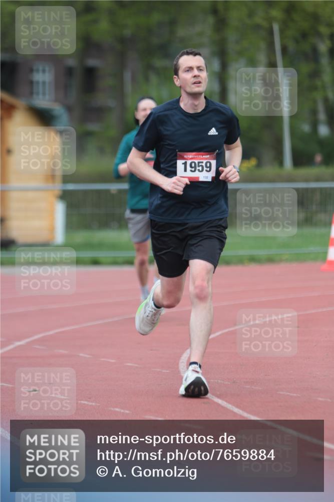 13.04.2025 - Hammer Lauf A. Gomolzig http://msf.ph/oto/7659884 13.04.2025 10:30:35 Ziel 1077, 1797, 1959 meine-sportfotos.de