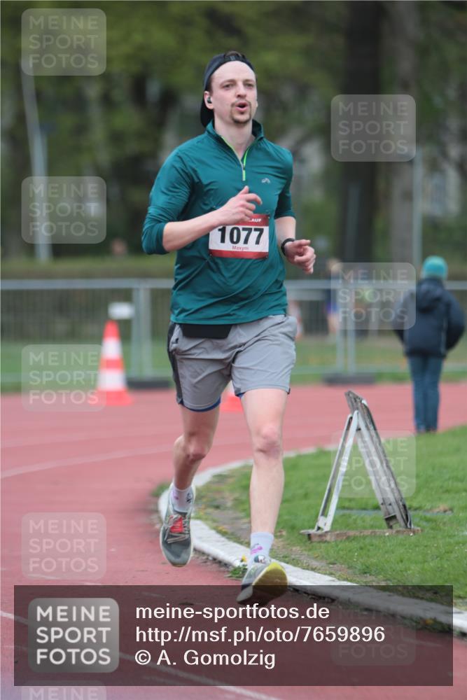13.04.2025 - Hammer Lauf A. Gomolzig http://msf.ph/oto/7659896 13.04.2025 10:30:38 Ziel 1077, 1797 meine-sportfotos.de
