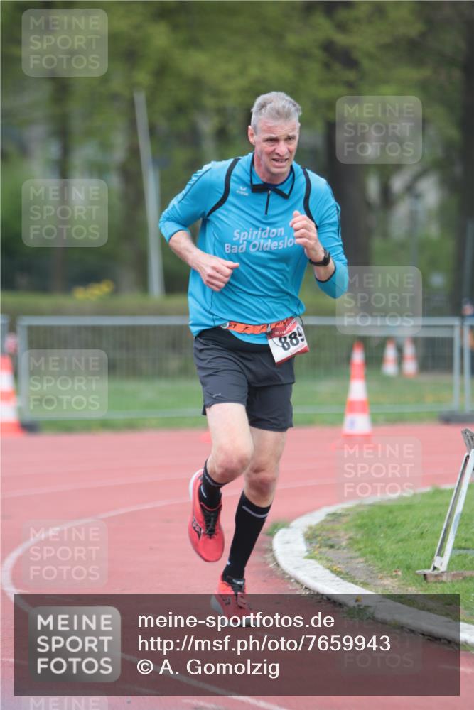 13.04.2025 - Hammer Lauf A. Gomolzig http://msf.ph/oto/7659943 13.04.2025 10:31:09 Ziel 889, 1119 meine-sportfotos.de