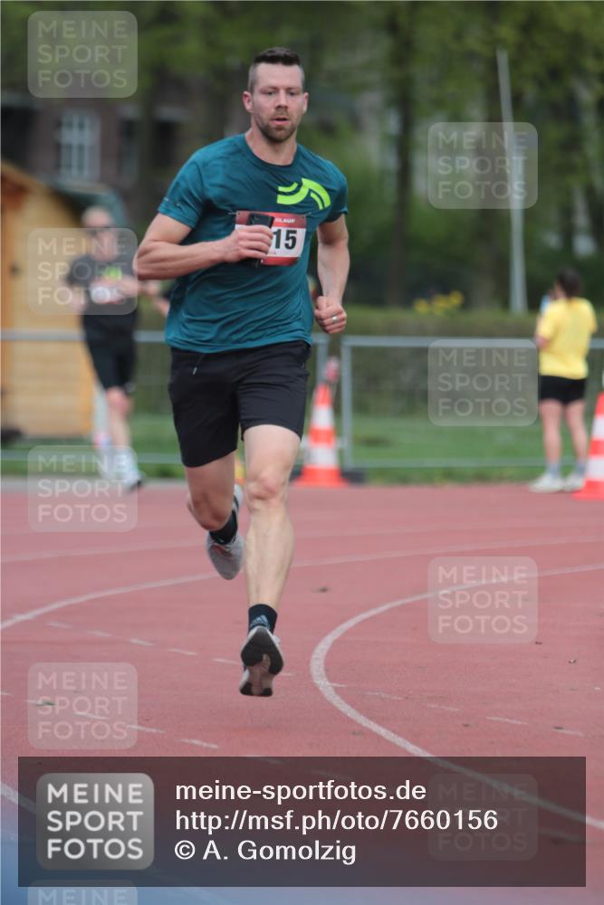 13.04.2025 - Hammer Lauf A. Gomolzig http://msf.ph/oto/7660156 13.04.2025 10:34:29 Ziel 330, 1110, 1715, 1743, 1801 meine-sportfotos.de