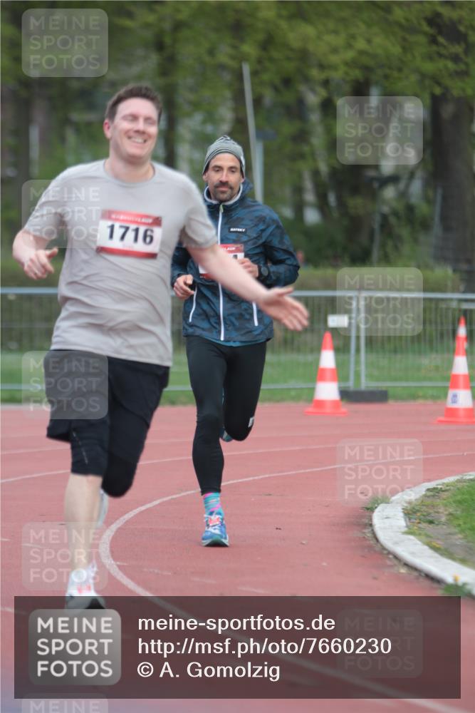 13.04.2025 - Hammer Lauf A. Gomolzig http://msf.ph/oto/7660230 13.04.2025 10:35:15 Ziel 430, 509, 1714, 1716 meine-sportfotos.de