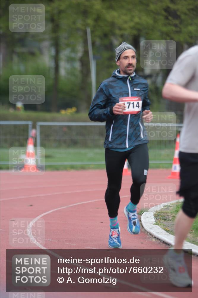 13.04.2025 - Hammer Lauf A. Gomolzig http://msf.ph/oto/7660232 13.04.2025 10:35:16 Ziel 430, 509, 1714, 1716 meine-sportfotos.de