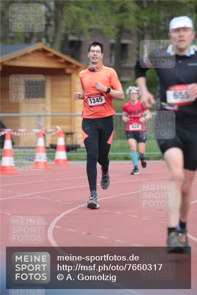 13.04.2025 - Hammer Lauf A. Gomolzig http://msf.ph/oto/7660317 13.04.2025 10:36:15 Ziel 624, 648, 655, 1039, 1345 meine-sportfotos.de