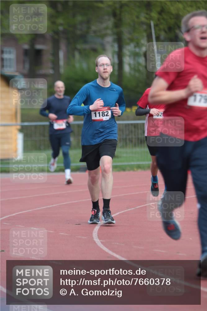 13.04.2025 - Hammer Lauf A. Gomolzig http://msf.ph/oto/7660378 13.04.2025 10:36:57 Ziel 122, 620, 769, 1182, 1795 meine-sportfotos.de