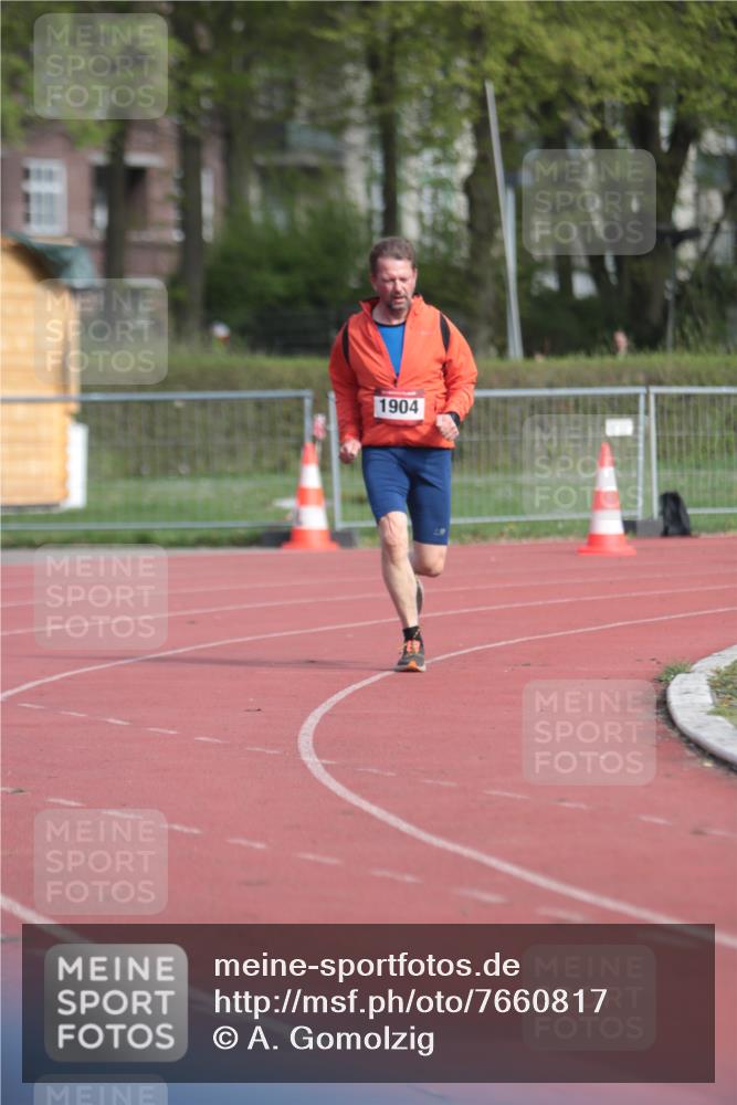 13.04.2025 - Hammer Lauf A. Gomolzig http://msf.ph/oto/7660817 13.04.2025 10:41:01 Ziel 1904 meine-sportfotos.de