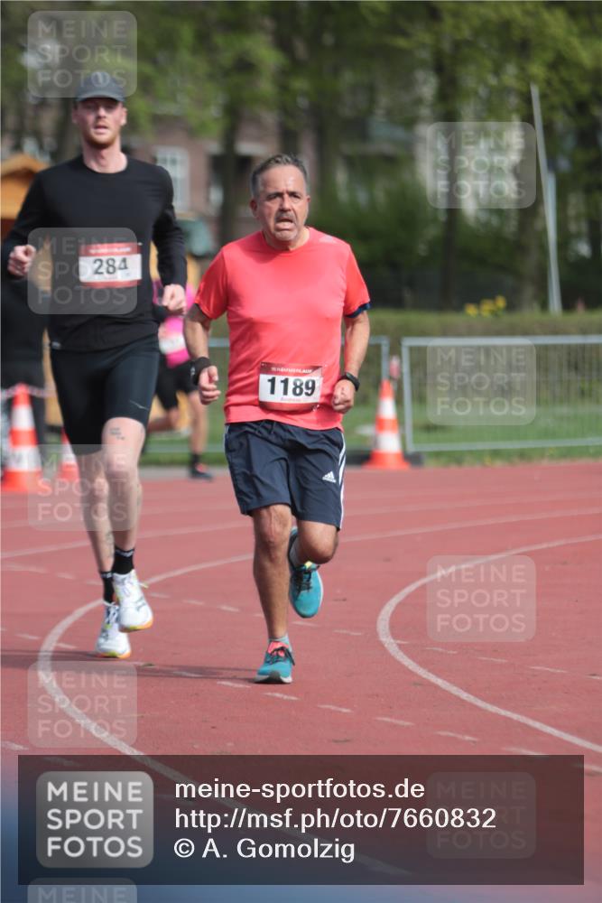 13.04.2025 - Hammer Lauf A. Gomolzig http://msf.ph/oto/7660832 13.04.2025 10:41:10 Ziel 284, 587, 1189 meine-sportfotos.de