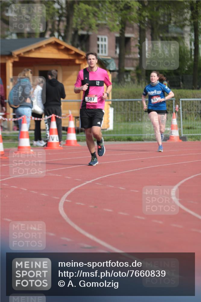 13.04.2025 - Hammer Lauf A. Gomolzig http://msf.ph/oto/7660839 13.04.2025 10:41:14 Ziel 151, 587 meine-sportfotos.de